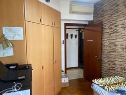 The Mayfair (D22), Condominium #566014081